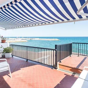 ¡impactante Apartamento A Cero Linea De Mar! Tarragona